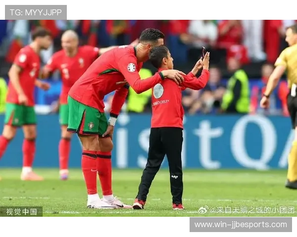 高尚足球星辉煌成长历程与球场精神的完美诠释